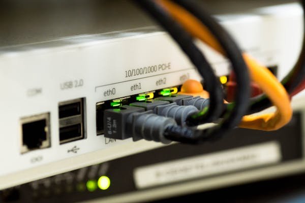 Découvrez comment choisir votre box pas cher en 2025